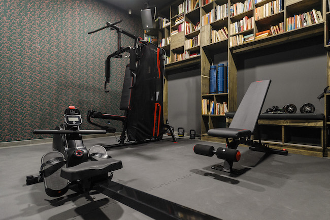 In-house gym and lounge area where you can take calls