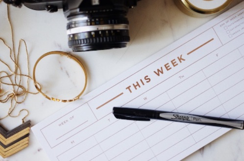 Weekly Floating Desk